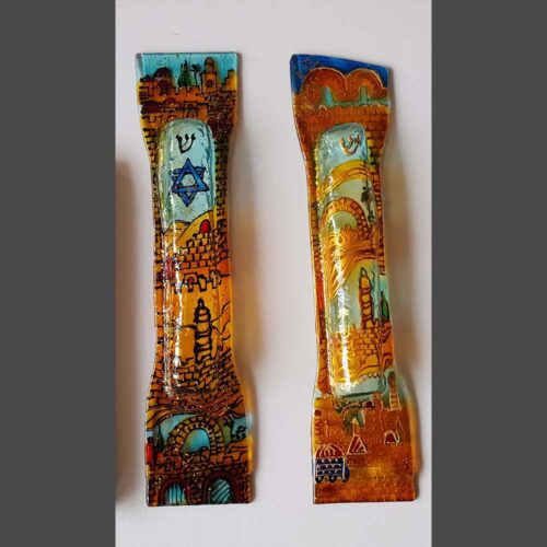 מזוזות זכוכית מצוירות בעבודת יד ייחודית