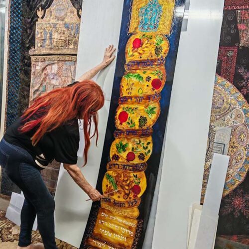 ציור הנצחה וברכה על חלון בית כנסת